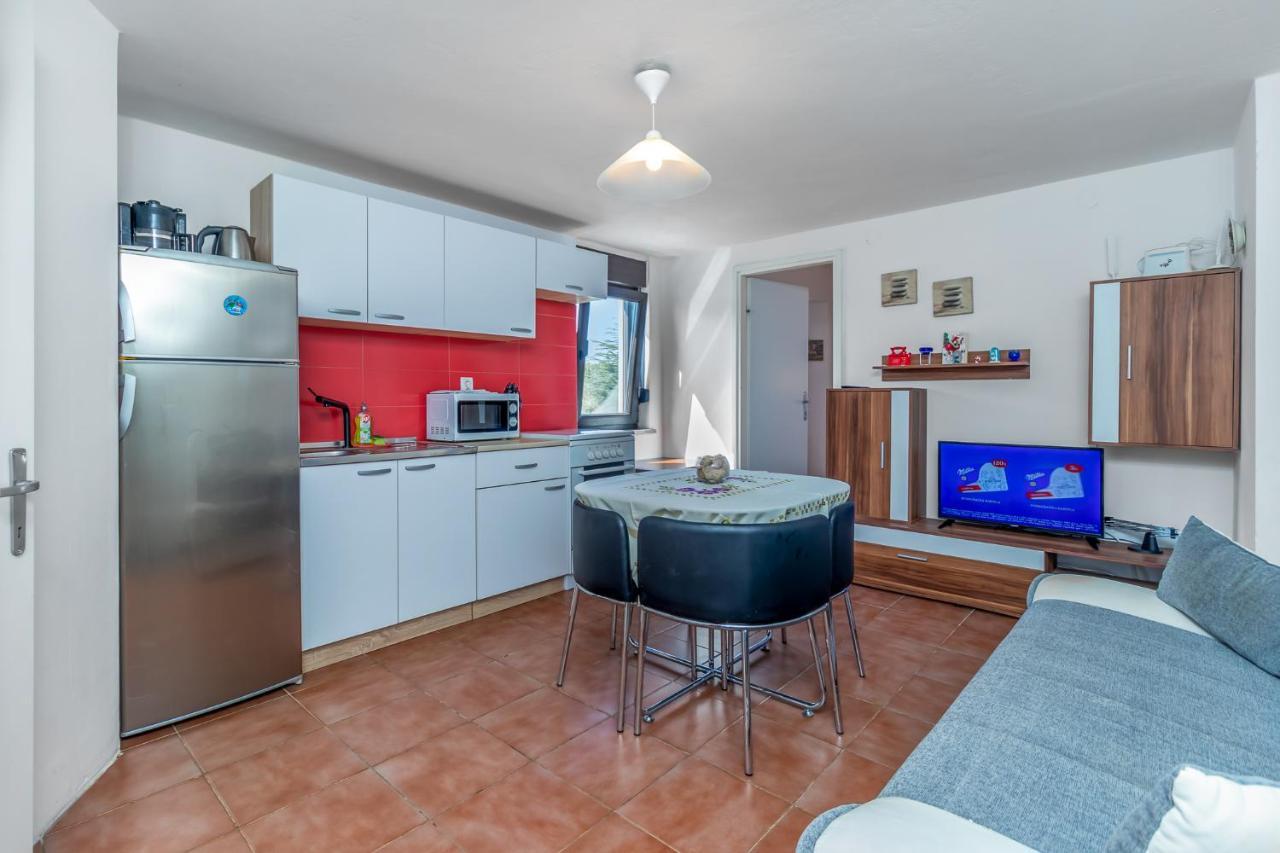 מאלינסקה Maestral Apartments מראה חיצוני תמונה